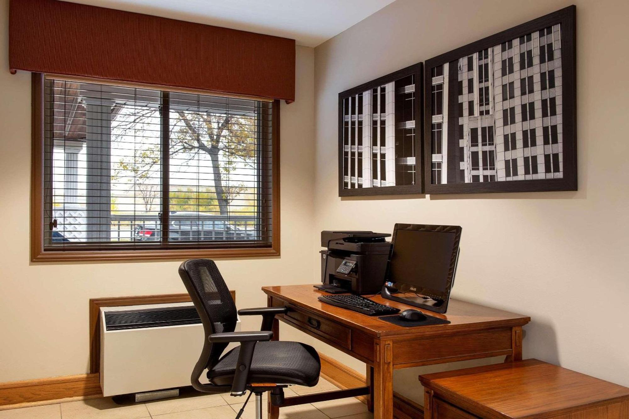 Country Inn & Suites By Radisson, Winnipeg, Mb Eksteriør billede