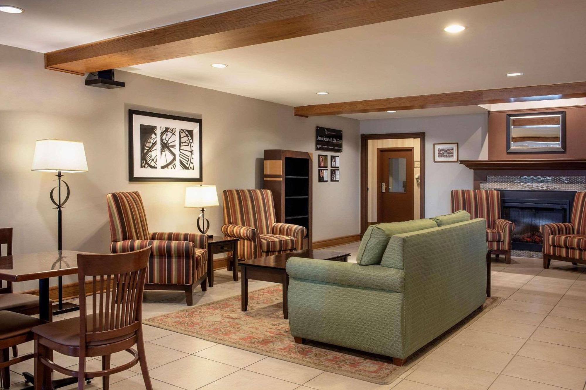 Country Inn & Suites By Radisson, Winnipeg, Mb Eksteriør billede